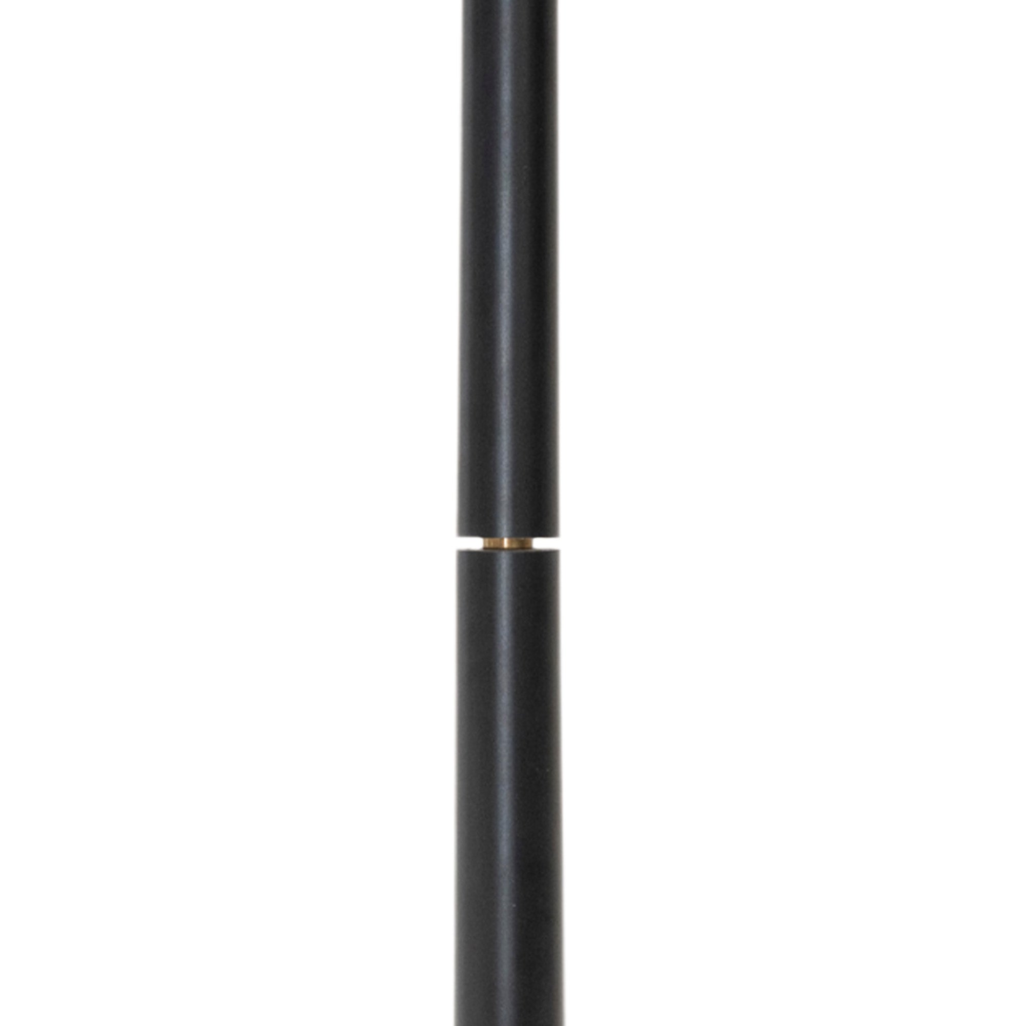 Tom Hardy - Queue - Break/Jump Blacky