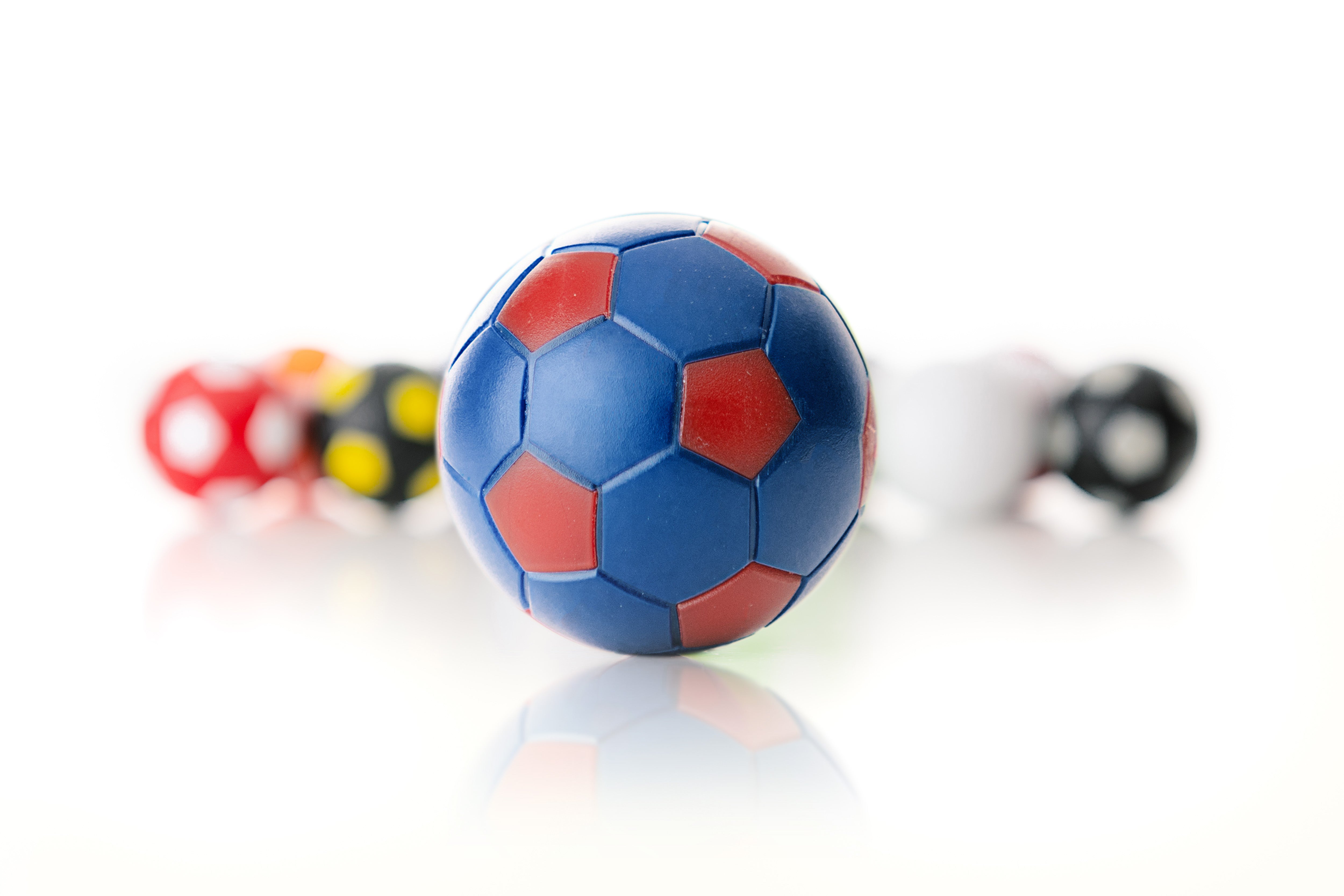 Kickerball Winspeed by Robertson 35 mm