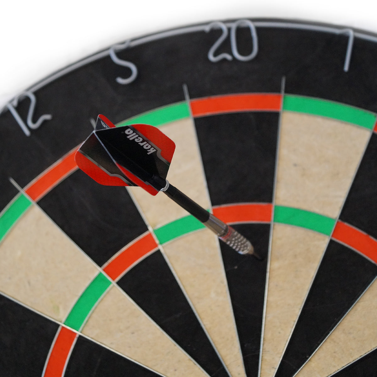 Karella - Dartboard BullOut Set inkl. 2 Set Darts