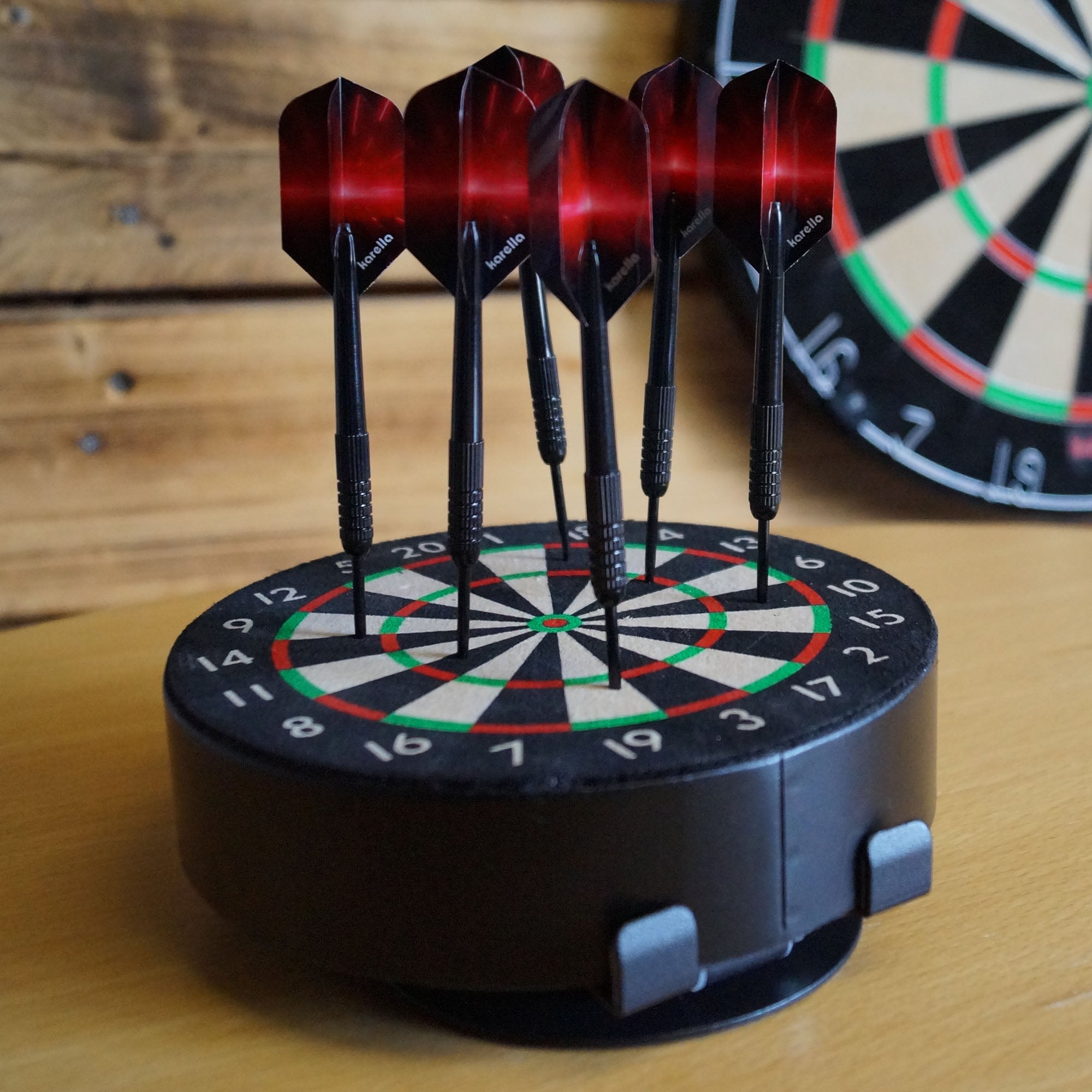 Karella - Mini Dartboard Bulli inkl. 2 Satz Mini-Darts