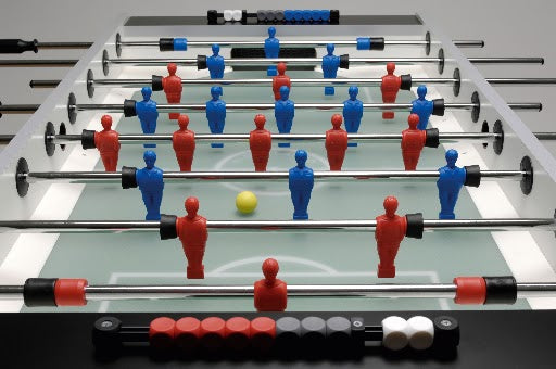 Tischkicker Regeln: Grundregeln, offizielle ITSF-Turnierregeln und Tipps fürs eigene Turnier